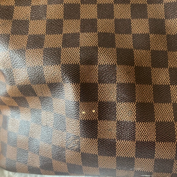 Authentic Louis Vuitton Neverfull GM - Picture 13 of 16